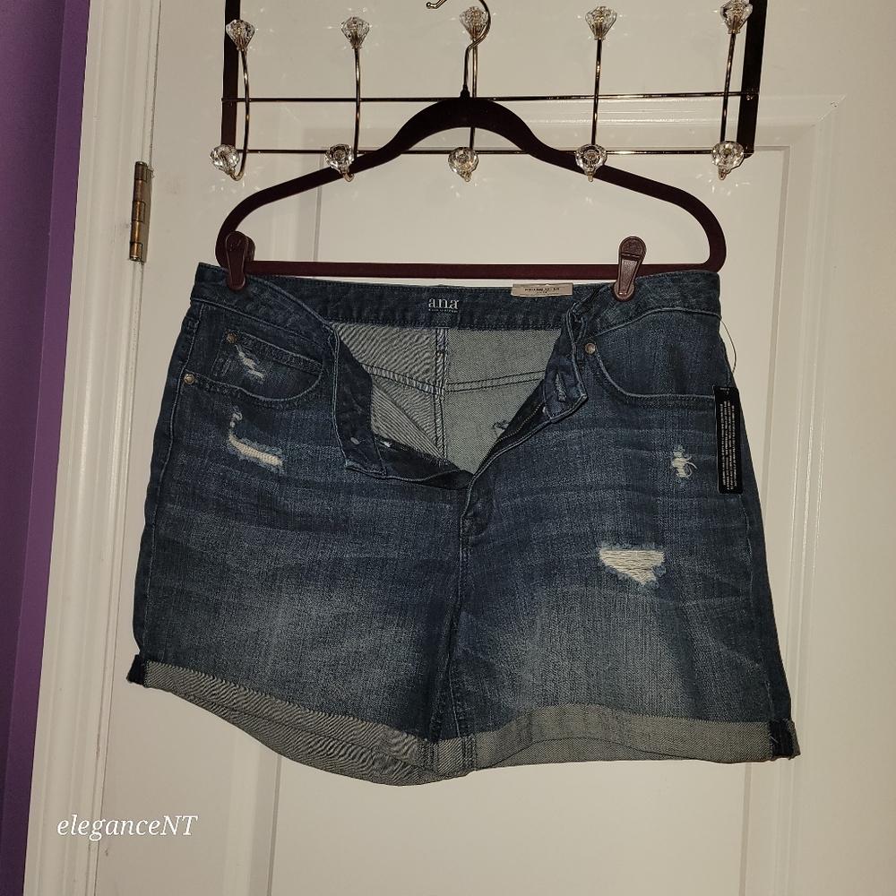 A.N.A Blue Distressed Denim Jean Shorts with Raw Hem Sz: 16 NWT - Picture 5 of 8